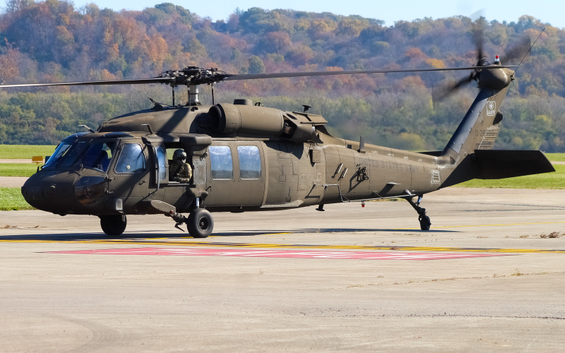 Photo of 0-26693 - USA - United States Army Sikorsky UH-60L Blackhawk at LUK on AeroXplorer Aviation Database