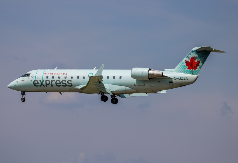 Photo of C-GZJA - Air Canada Express Mitsubishi CRJ-200 at BWI on AeroXplorer Aviation Database