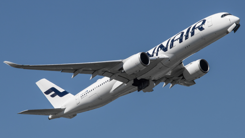 Photo of OH-LWG - Finnair Airbus A350-900 at SIN on AeroXplorer Aviation Database