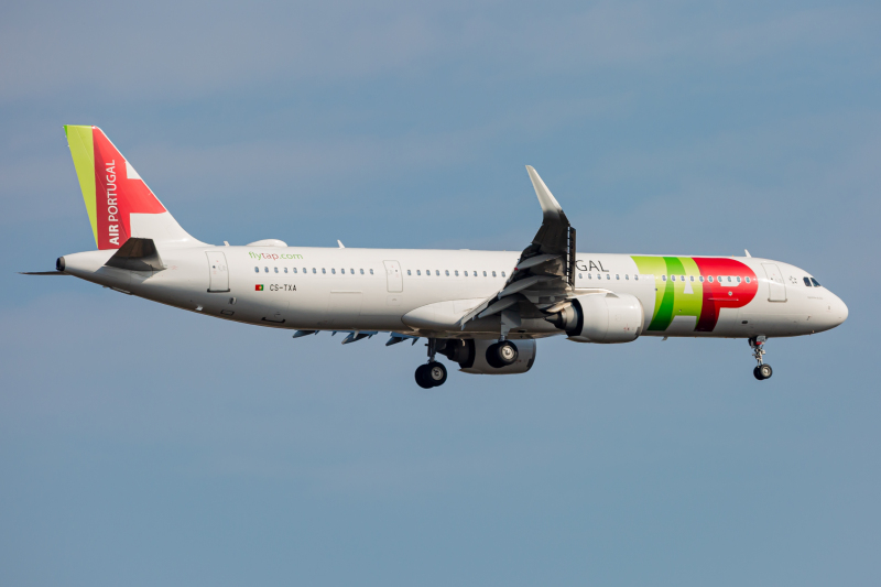 Photo of CS-TXA - TAP Air Portugal Airbus A321NEO at IAD on AeroXplorer Aviation Database