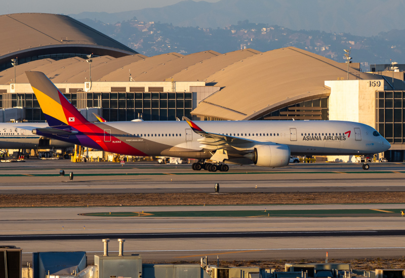 Photo of HL8362 - Asiana Airlines Airbus A350-900 at LAX on AeroXplorer Aviation Database