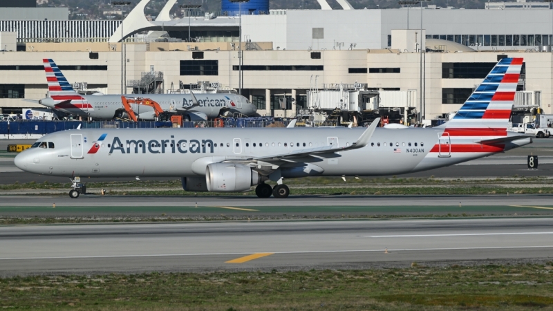 Photo of N400AN - American Airlines Airbus A321NEO at LAX on AeroXplorer Aviation Database