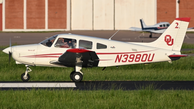 Photo of N3980U - PRIVATE Piper PA-28 at OUN on AeroXplorer Aviation Database