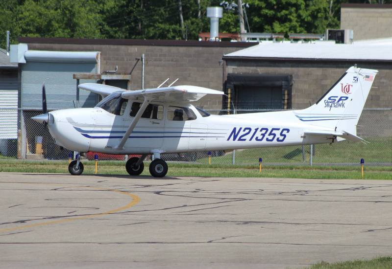 Photo of N2135S - PRIVATE Cessna 172 at I69 on AeroXplorer Aviation Database