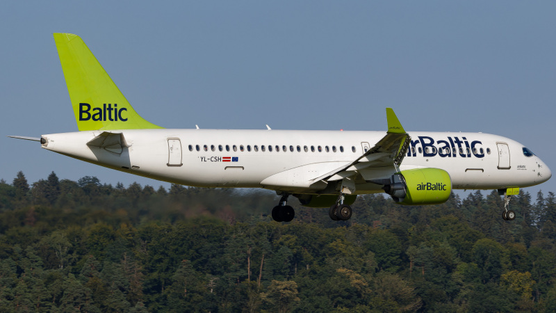 Photo of YL-CSH - Air Baltic Airbus A220-300 at ZRH on AeroXplorer Aviation Database