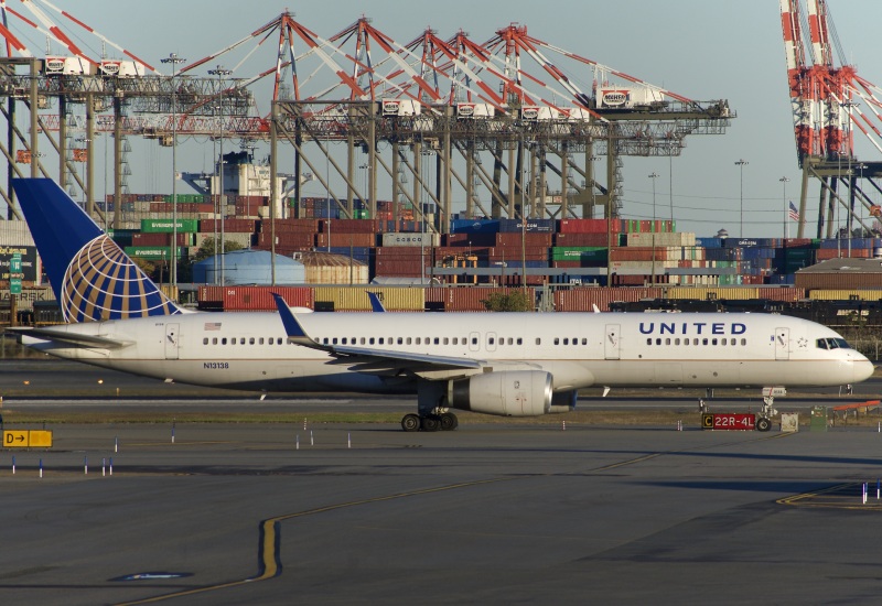 Photo of N13138 - United Airlines Boeing 757-200 at EWR on AeroXplorer Aviation Database