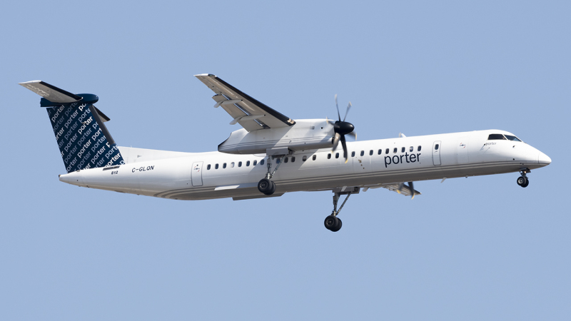 Photo of C-GLQN - Porter Airlines De Havilland Dash-8 q400 at IAD on AeroXplorer Aviation Database