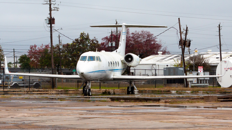Photo of N417EK - PRIVATE Gulfstream II at HOU on AeroXplorer Aviation Database