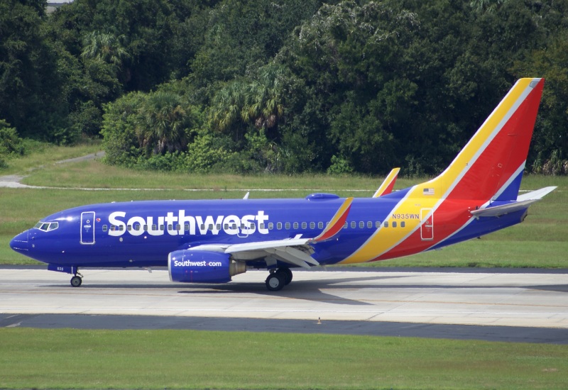 Photo of N935WN - Southwest Airlines Boeing 737-700 at TPA on AeroXplorer Aviation Database