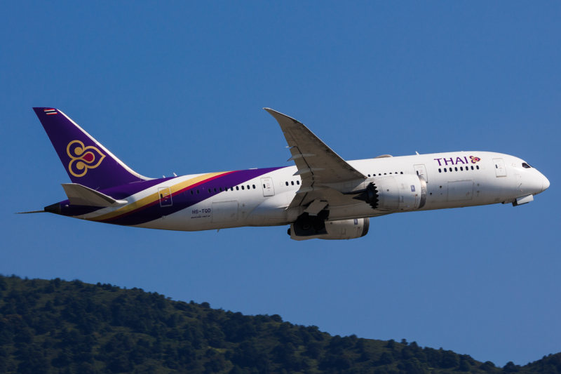 Photo of HS-TQD - Thai Airways Boeing 787-8 at HKG on AeroXplorer Aviation Database