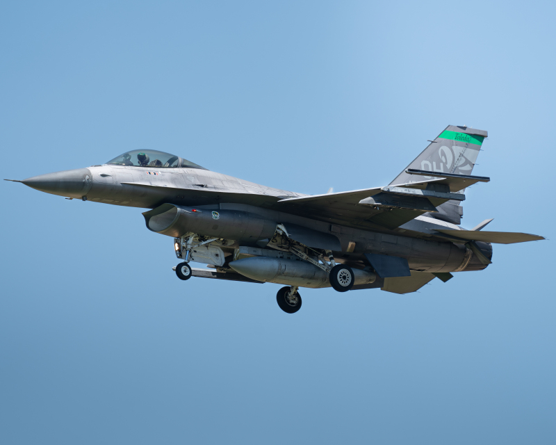 Photo of 89-2129 - USAF - United States Air Force F-16 at LCK on AeroXplorer Aviation Database