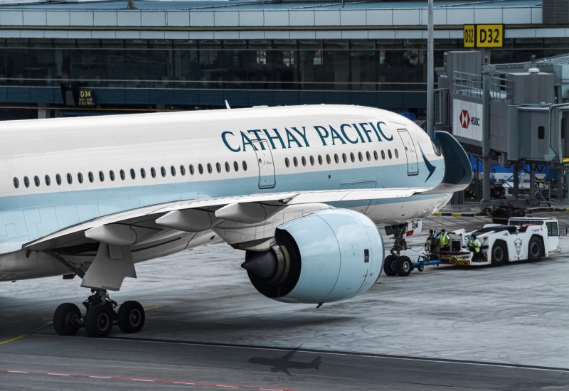 Photo of B-LRM - Cathay Pacific Airbus A350-900 at SIN on AeroXplorer Aviation Database