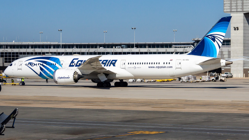 Photo of SU-GEU - EgyptAir Boeing 787-9 at IAD on AeroXplorer Aviation Database