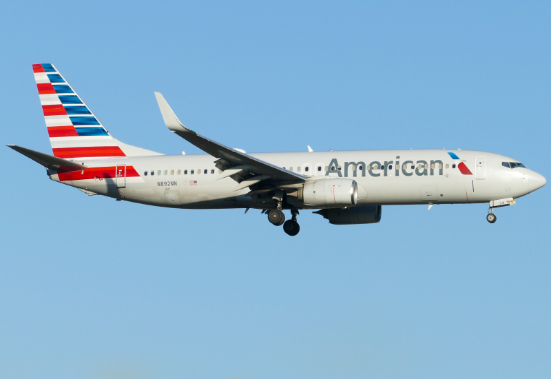 Photo of N892NN - American Airlines Boeing 737-800 at AUS on AeroXplorer Aviation Database