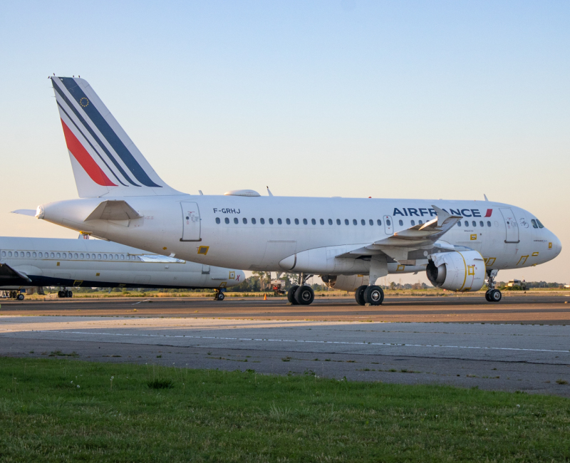Photo of F-GRHJ - Air France Airbus A319 at BYH on AeroXplorer Aviation Database