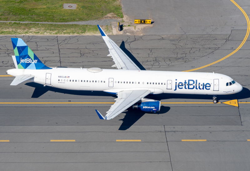 Photo of N903JB - JetBlue Airways Airbus A321-200 at BOS on AeroXplorer Aviation Database