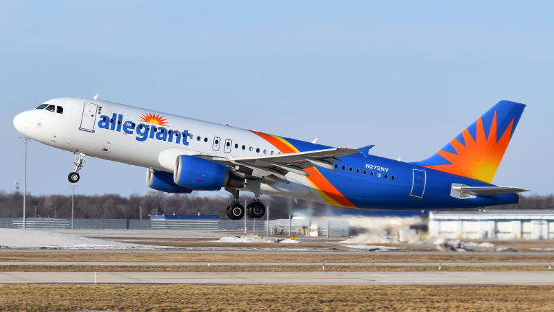 Photo of N272NV - Allegiant Air Airbus A320 at GRR on AeroXplorer Aviation Database