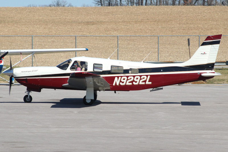 Photo of N9292L - PRIVATE Piper 32 Saratoga/Lance at THV on AeroXplorer Aviation Database