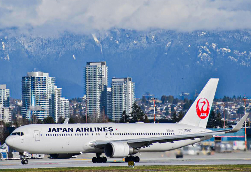 Photo of JA618J - Japan Airlines  Boeing 767-300ER at YVR on AeroXplorer Aviation Database