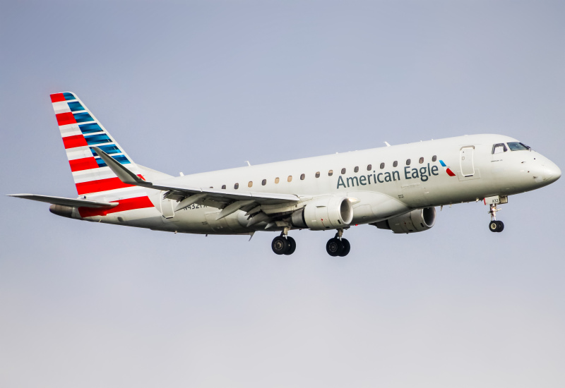 Photo of N432YX - American Eagle Embraer E175 at DCA on AeroXplorer Aviation Database