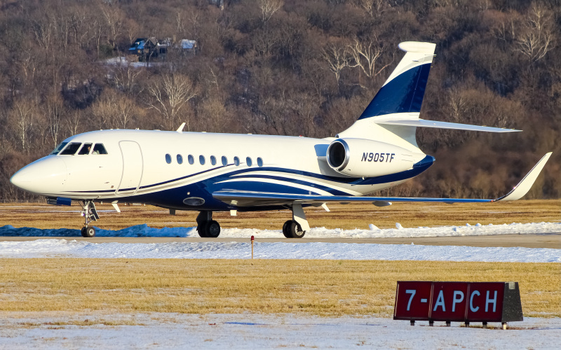 Photo of N905TF - PRIVATE  Dassault Falcon 2000EX at LUK on AeroXplorer Aviation Database