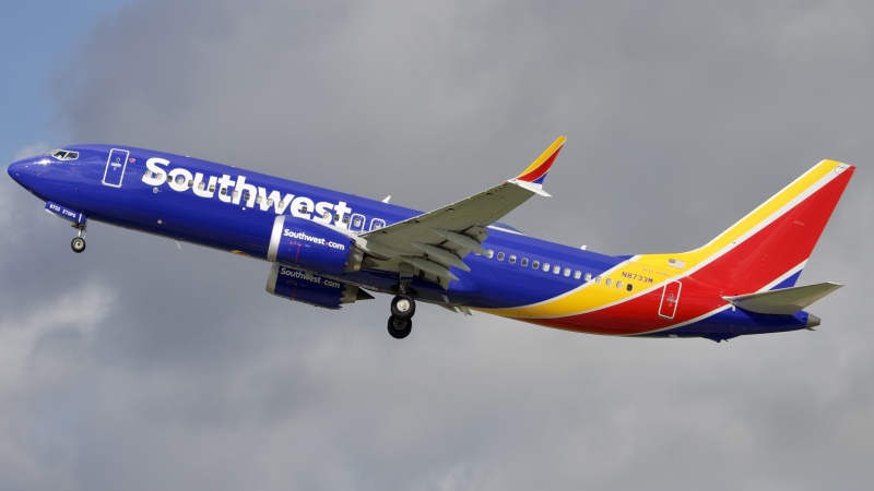 Photo of N8733M - Southwest Airlines Boeing 737 MAX 8 at HOU on AeroXplorer Aviation Database