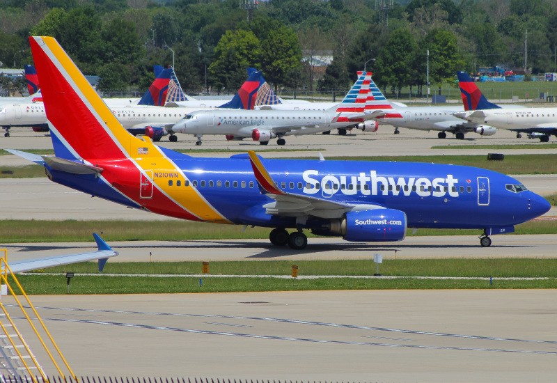 Photo of N210WN - Southwest Airlines Boeing 737-700 at IND on AeroXplorer Aviation Database