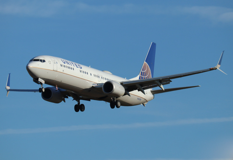 Photo of N62896 - United Airlines Boeing 737-900ER at BWI on AeroXplorer Aviation Database