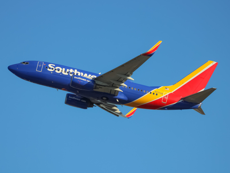 Photo of N7713A - Southwest Airlines Boeing 737-700 at BWI on AeroXplorer Aviation Database