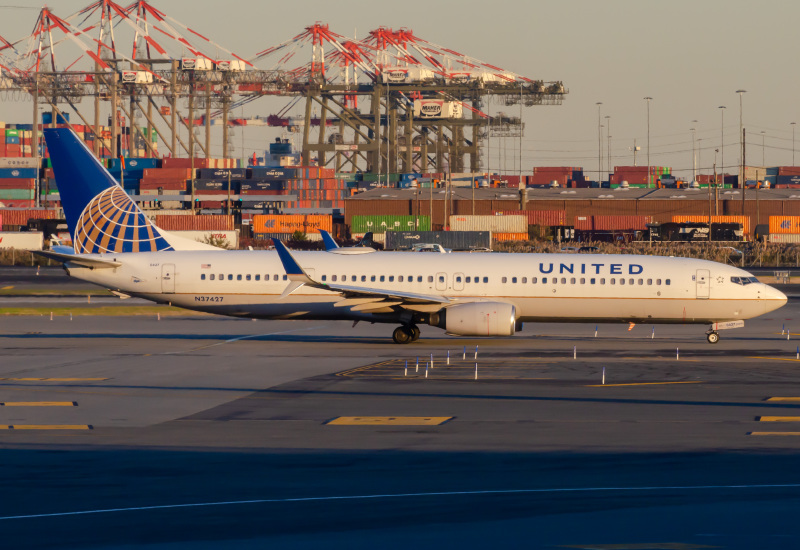 Photo of N37427 - United Airlines Boeing 737-900ER at EWR on AeroXplorer Aviation Database
