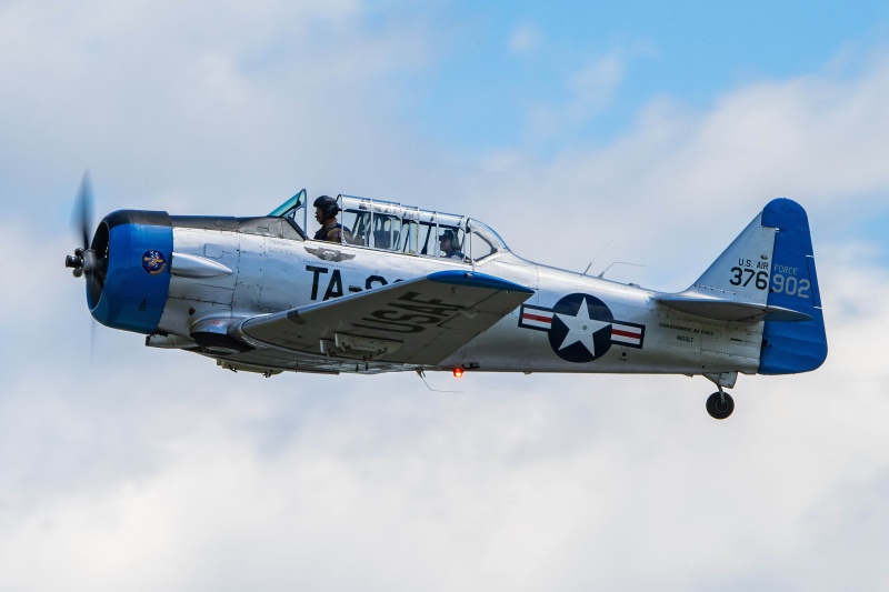 Photo of N103LT - PRIVATE North American T-6 Texan at RDG on AeroXplorer Aviation Database
