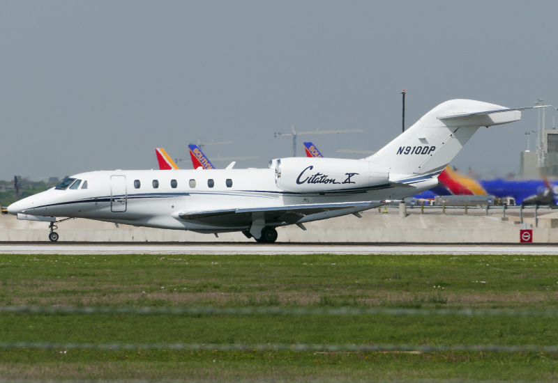 Photo of N910DP - PRIVATE Cessna Citation 750 at AUS on AeroXplorer Aviation Database