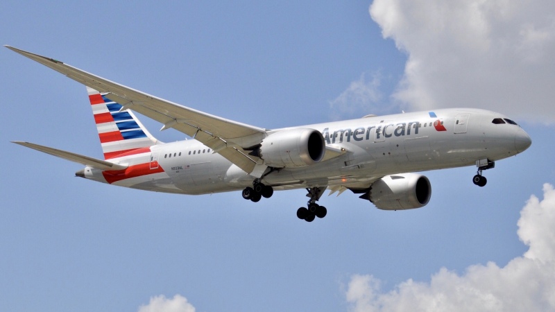 Photo of N803AL - American Airlines  Boeing 787-8 at ORD on AeroXplorer Aviation Database