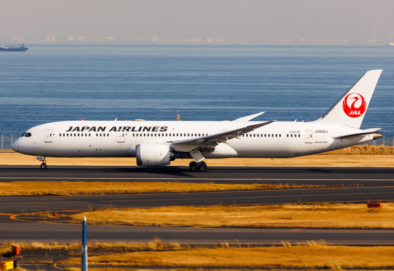 Photo of JA868J - Japan Airlines Boeing 787-9 at HND on AeroXplorer Aviation Database
