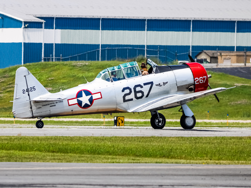 Photo of N6253C - PRIVATE North American T-6 Texan at HGR on AeroXplorer Aviation Database