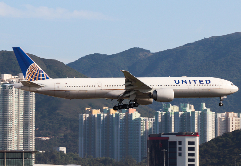Photo of N2243U - United Airlines Boeing 777-300ER at HKG on AeroXplorer Aviation Database
