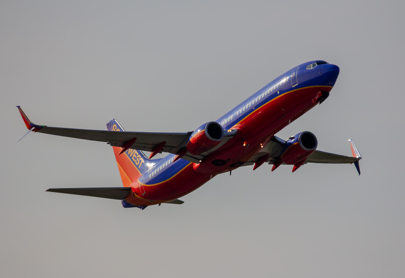 Photo of N8607M - Southwest Airlines Boeing 737-800 at CMH on AeroXplorer Aviation Database