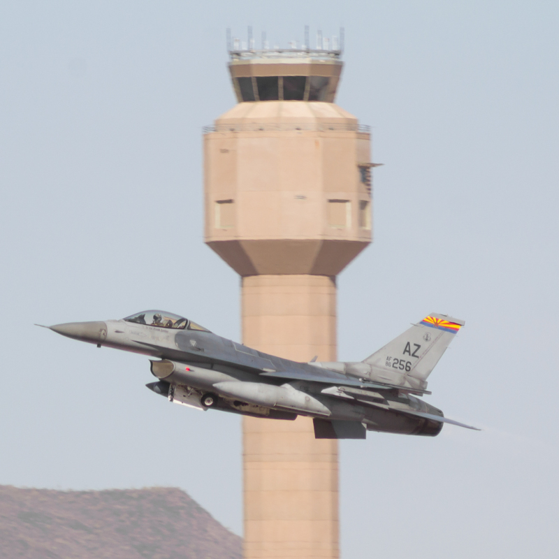 Photo of 86-0256 - USAF - United States Air Force General Dynamics F-16 Fighting Falcon at TUS on AeroXplorer Aviation Database