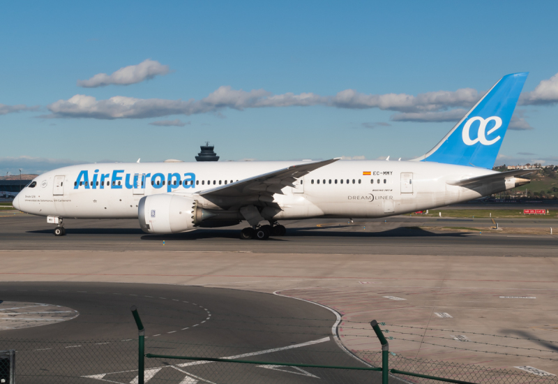 Photo of EC-MMY - Air Europa Boeing 787-8 at MAD on AeroXplorer Aviation Database