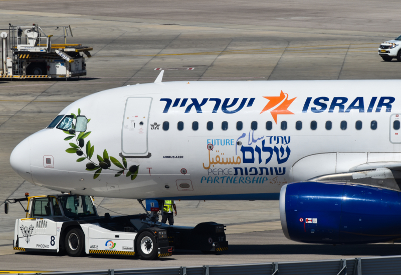 Photo of 4X-ABF - Israir Airbus A320 at TLV on AeroXplorer Aviation Database