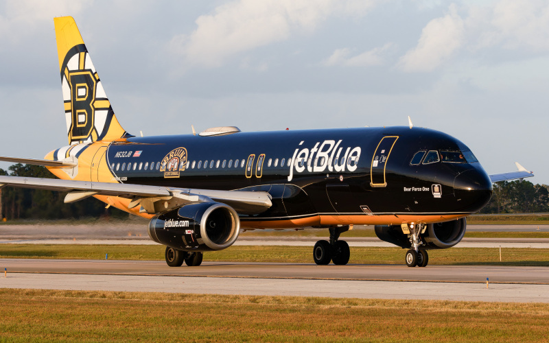 Photo of N632JB - JetBlue Airways Airbus A320 at MCO on AeroXplorer Aviation Database