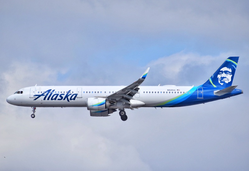 Photo of N928VA - Alaska Airlines Airbus A321neo at SAN on AeroXplorer Aviation Database