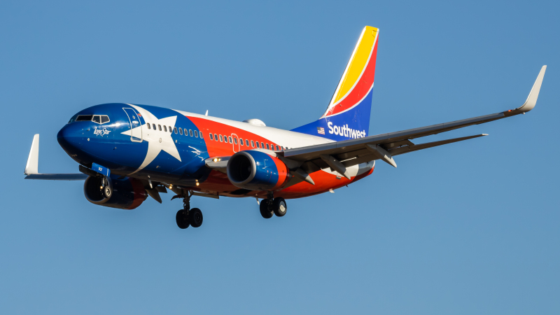 Photo of N931WN - Southwest Airlines Boeing 737-700 at BWI on AeroXplorer Aviation Database