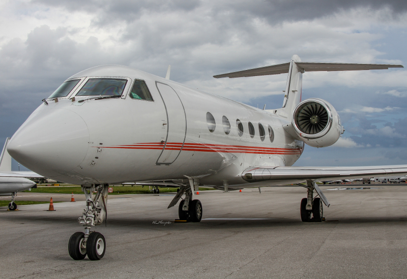 Photo of N218JE - PRIVATE Gulfstream IV at FXE on AeroXplorer Aviation Database