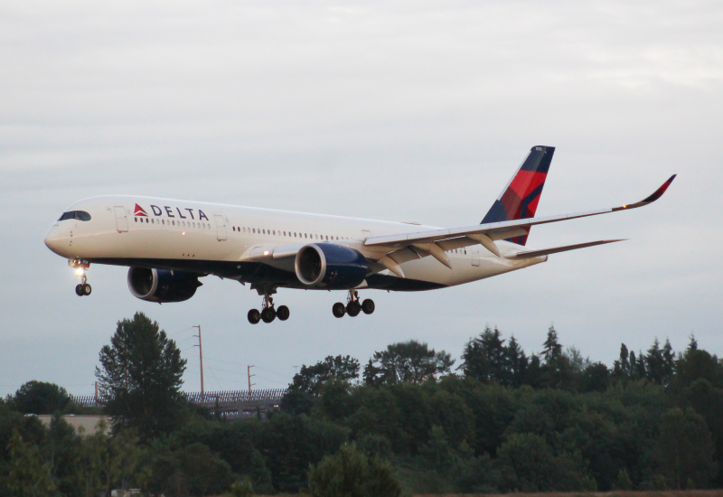Photo of N513DN - Delta Airlines Airbus A350-900 at SEA on AeroXplorer Aviation Database