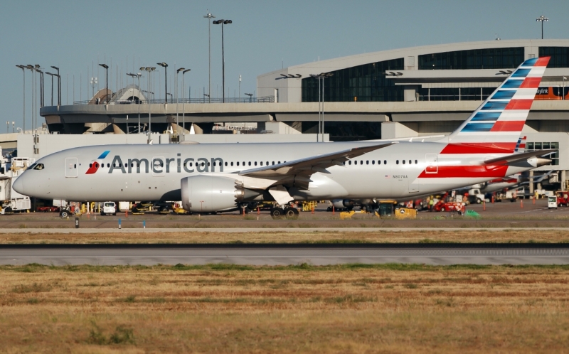 Photo of N807AA - American Airlines Boeing 787-8 at DFW on AeroXplorer Aviation Database