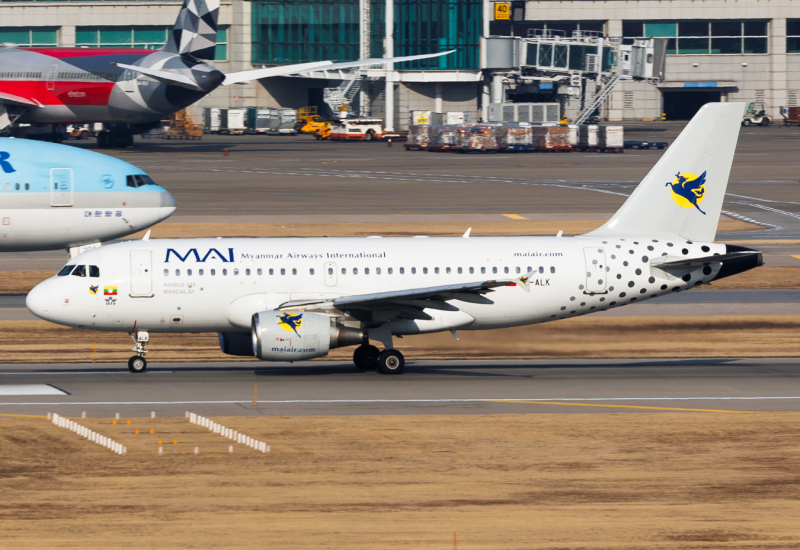 Photo of XY-ALK - Myanmar Airways International Airbus A319 at icn on AeroXplorer Aviation Database