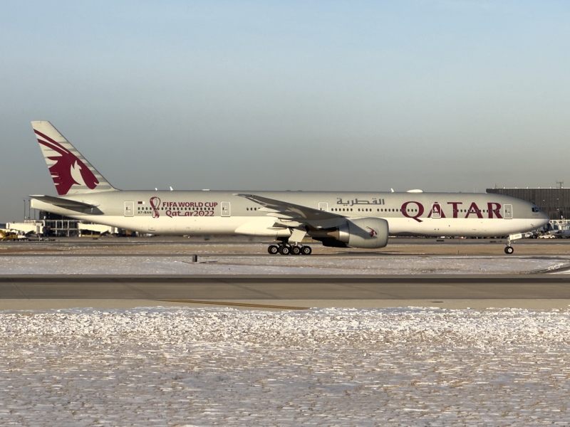 Photo of A7-BAN - Qatar Airways Boeing 777-300ER at KORD on AeroXplorer Aviation Database
