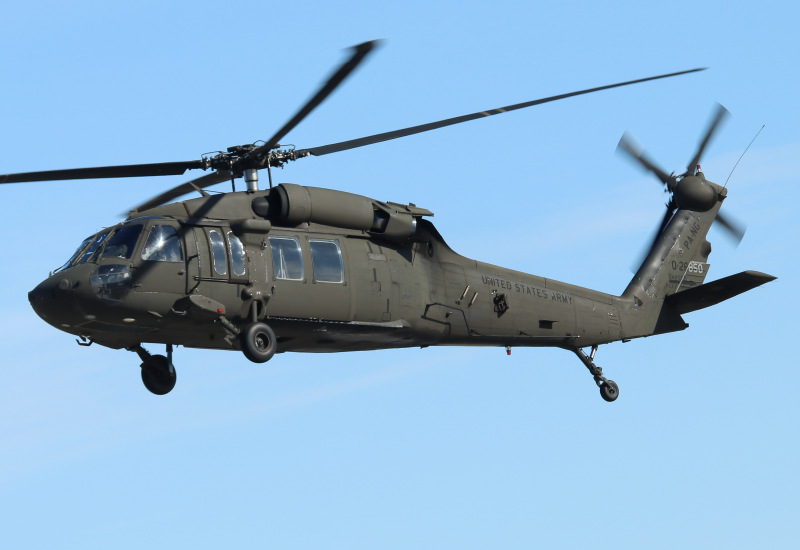 Photo of 00-26850 - United States Army  Sikorsky UH-60 Blackhawk  at THV on AeroXplorer Aviation Database