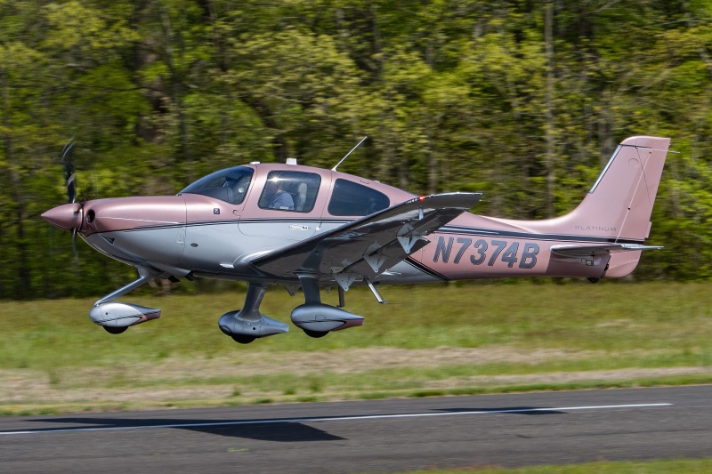 Photo of N7374B - PRIVATE Cirrus SR-22 at N14 on AeroXplorer Aviation Database